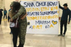 Askerlik dönüşü sürpriz evlilik teklifi