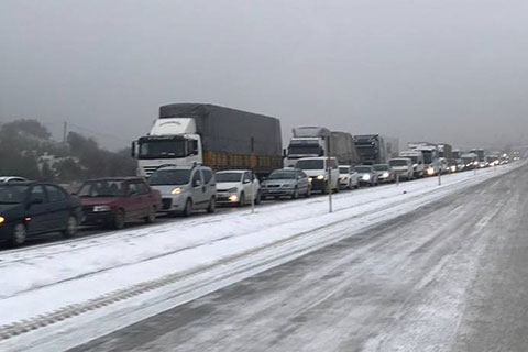 Denizli-Antalya Yolu trafiğe kapandı