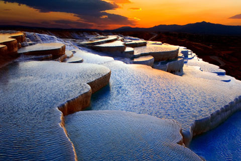 Pamukkale’de yılbaşı bereketi