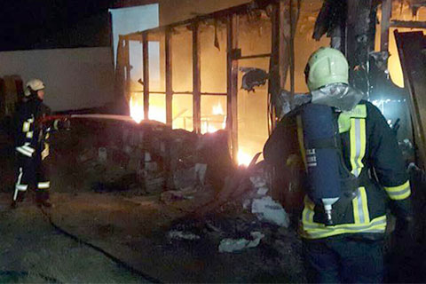 Sümer’de işyeri alevlere teslim oldu