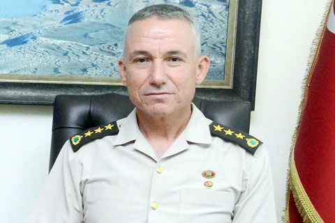 Albay Yaralı da komuta kademesinde