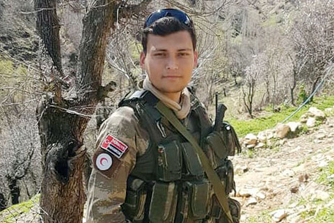 Şehidin babası başbakan koruması çıktı