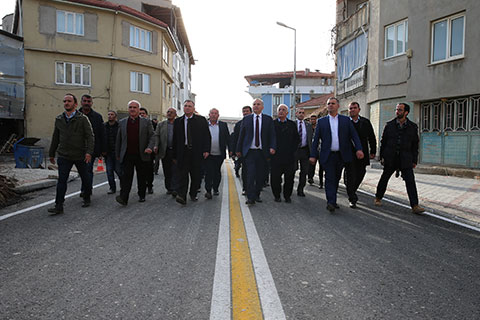 Başkan Zolan Serinhisar’daki büyükşehir yatırımlarını inceledi
