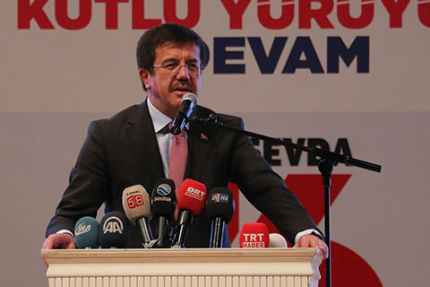 Zeybekci: “Başı dik, alnı açık bir Türkiye”