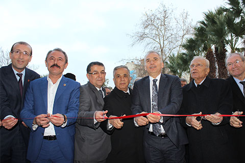 Karaçay’ın “İz bırakanlar” sergisi açıldı