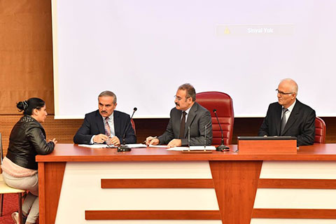 Vali yardımcısı sorunları dinledi