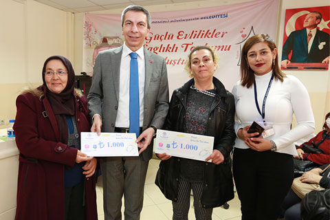 35 kadın girişimciye mikrokredi
