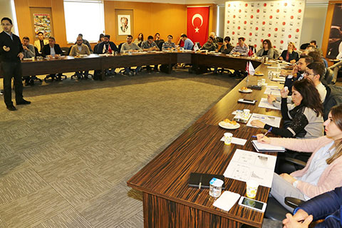 DENİB’de sosyal medya eğitimi