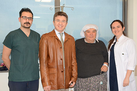Kiloları nedeniyle ameliyat edilmeyen hasta PAÜ’de şifa buldu