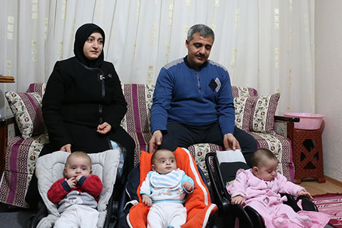 4 çocuklu Suriyeli ailenin bir de 3’üzleri oldu