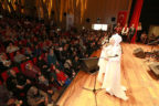 Akartürk’ten kadınlara özel konser