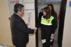 Demir’den kadın personele jest