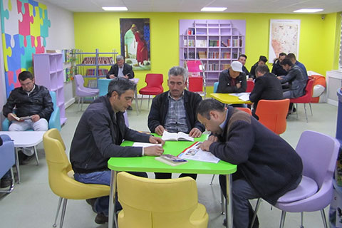 Kale’de Z-Kütüphane ilgisi