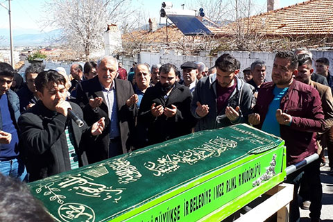Akcanlı toprağa verildi