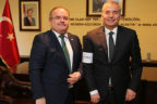 Başkan Zolan Yeşilay gönüllüsü