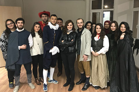 Rötuş Topluluğu, “Don Juan”a hazırlanıyor