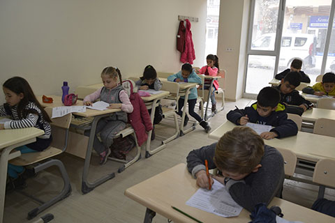 Bu merkezde öğrenciler takipte