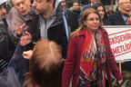 Karaca, Eskişehir’de barikatı aştı, mitinge katıldı!