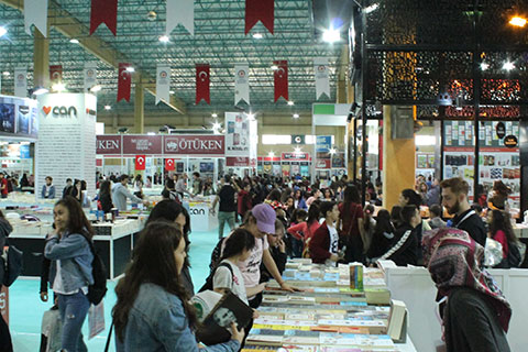Büyükşehir Kitap Fuarı’nın resmi açılışı yapıldı