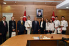 LEZZET ŞAMPİYONLARINA VALİDEN ÖDÜL