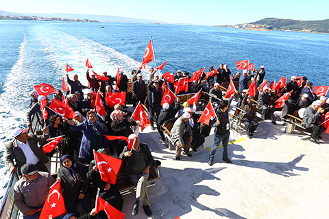 Boğaz turunda Çanakkale Zaferi anlatıldı