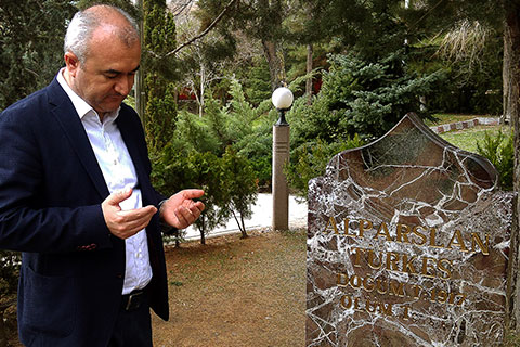 Garip: “Ömrünü vatan ve millete adadı”