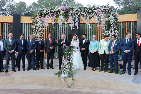 Zeybekci nikah şahidi oldu