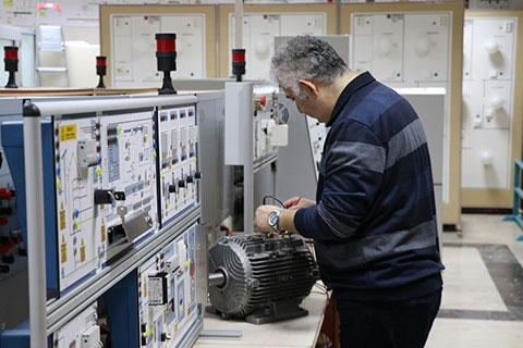 PAÜ yerli otomobil motoru için destek arıyor