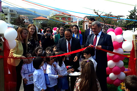 Duvarsız-sınırsız kütüphane