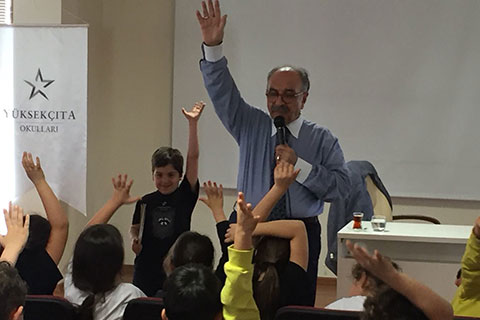 Ural Yüksekçıta öğrencileriyle buluştu