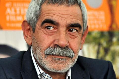 Sanata yatırıma sanatçıdan takdir