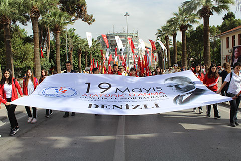 Denizli 19 Mayıs’ı coşkuyla kutladı
