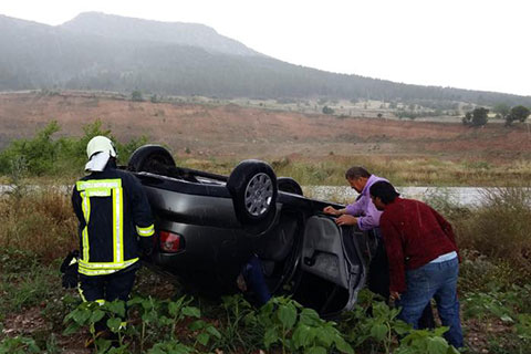 Acıpayam’da trafik kazası: 3 yaralı
