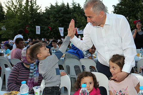 Büyükşehir ile Ramazan geleneği devam ediyor