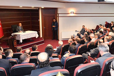 Vali Karahan’dan yatırım talimatı