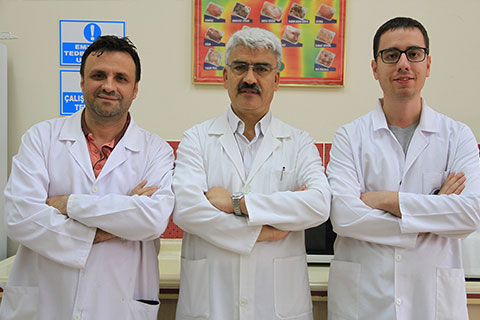 PAÜ’nün bilim insanları beyaz etin ömrünü meşe peliti ile uzattı