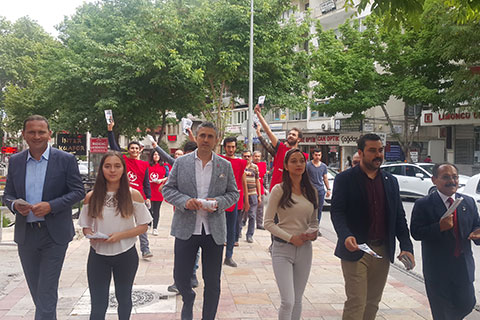 Vatan Partisi Milletvekili adayları sorun dinledi, çözüm sundu