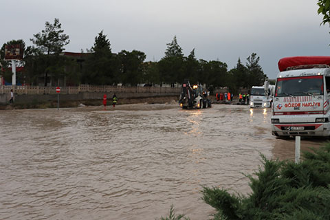Denizli-Ankara Yolu’nda çalışmalar devam ediyor