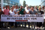 Denizlili gençlerin CHP önündeki eylemi bitti