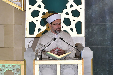 Diyanet İşleri Başkanı Ali Erbaş’tan çocuklara çağrı