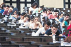 Üniversiteye giriş sınavının ilk oturumu başladı