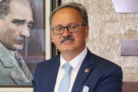 Akyol’dan yavru köpek açıklaması: “Sorumlu hesabını verecek”