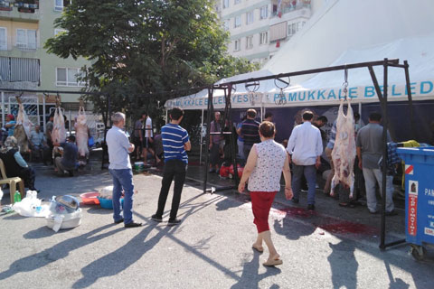 VATANDAŞ KESİM MERKEZLERİNE AKIN ETTİ