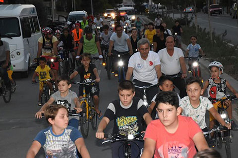 Acıpayam’da “Far Alayı”