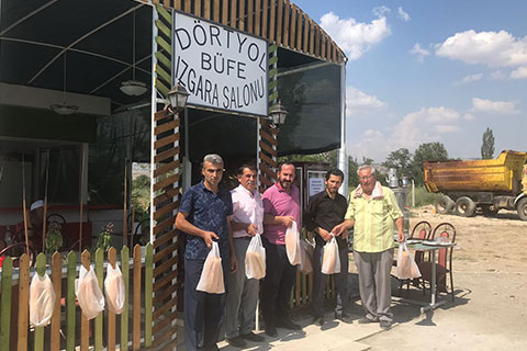‘Askıda Ekmek’ kampanyasına destek sürüyor