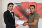 Bir aylık muhtarlık maaşını devlete bağışladı