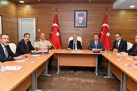 Üniversite güvenliği masaya yatırıldı