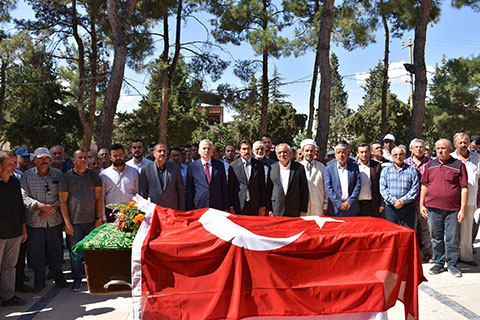Ali Yapsu hayatını kaybetti