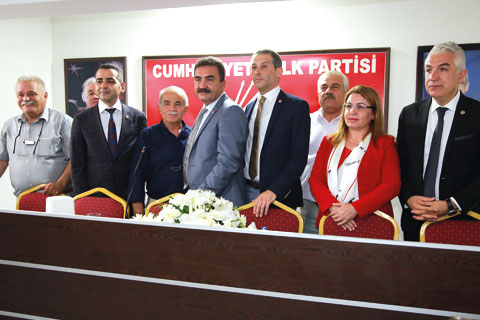 Ahmet Divarcı aday adaylığını açıkladı