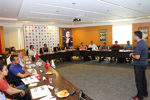 DENİB Akademi’den Dijital Liderlik Eğitimi